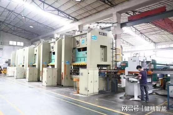 盈特?cái)y手精工，以技術(shù)服務(wù)吹響智能工廠號(hào)角